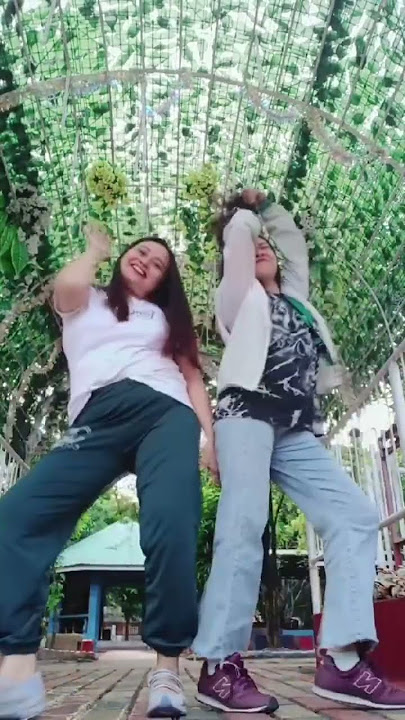 Subrang cute ng dance nato guys super. @TitaRea #SayaJomblo #tiktokmushup #tiktoktrending