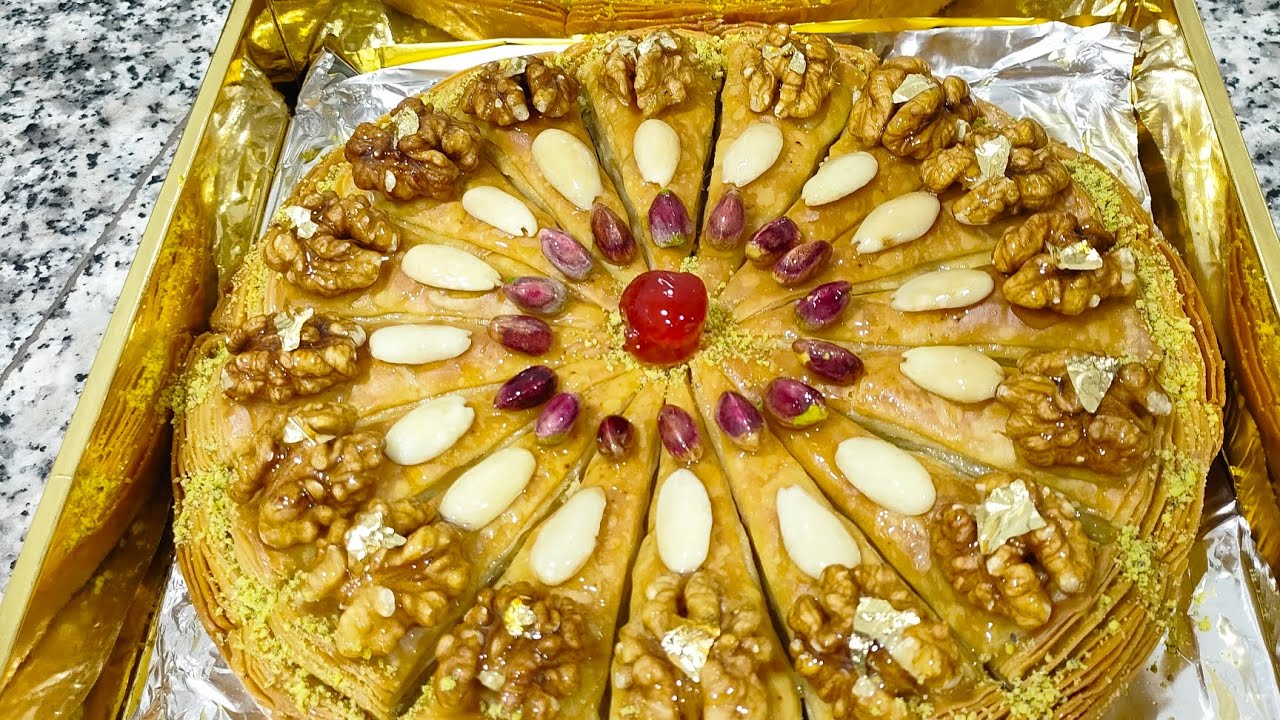 فلوڨ خفيف فالحانوت😍كيفاش طابت البقلاوة👌و القلب المتواجد فالمحل❤️