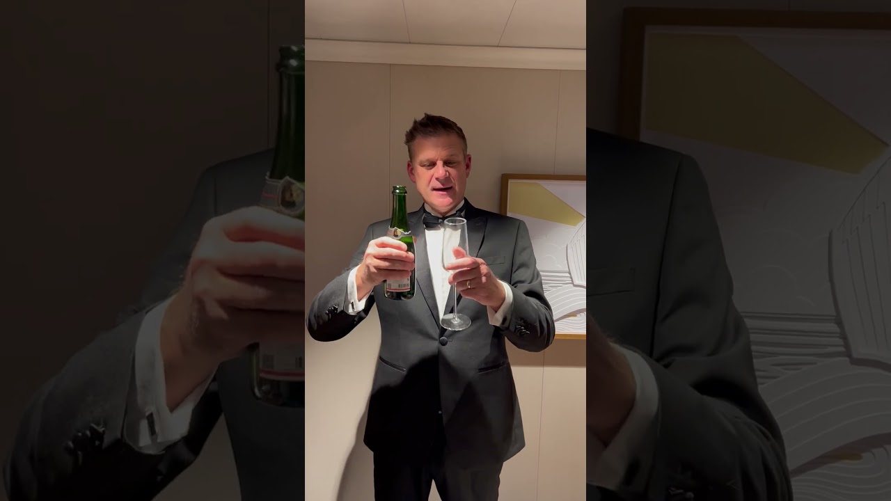It’s cheers to Cunard  on Gala night on board Queen Anne  #cunard #cruiselife #Holiday #Travel ￼