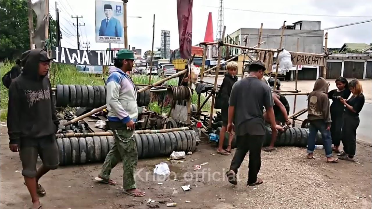 Vespa extreme  dari Jawa timur lanjut gas pulang