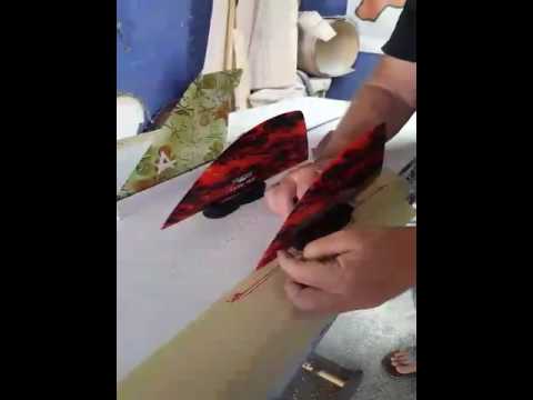 Finologist Larry Allison Explains 4 Fin Race Twin Layout on a Raceboard
