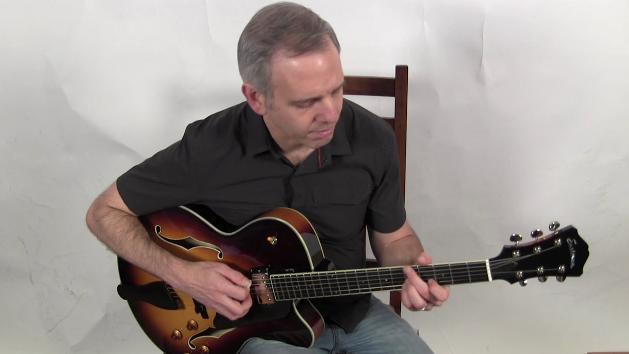 Eastman AR403CED-SB Electric Archtop - YouTube