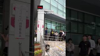 Live People Lining Up For Early Voting