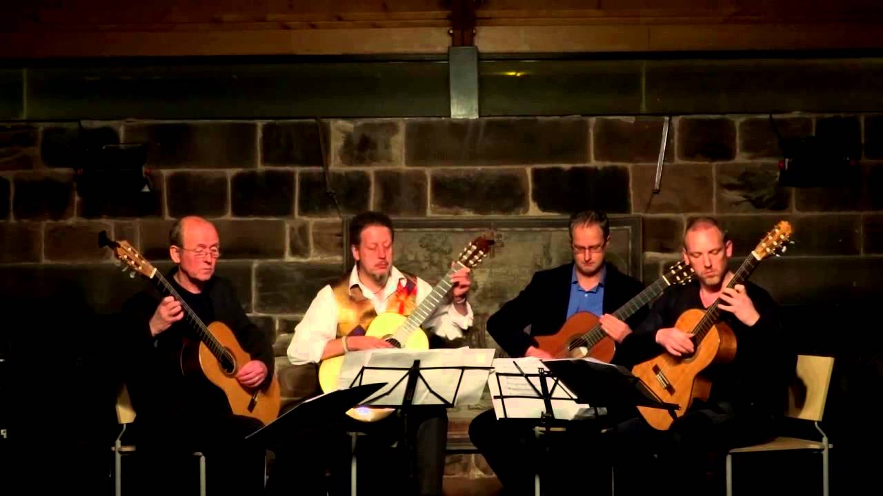 Eine Kleine Nachtmusik (2.Romanza) - Mozart (performed by Liverpool Guitar Society)