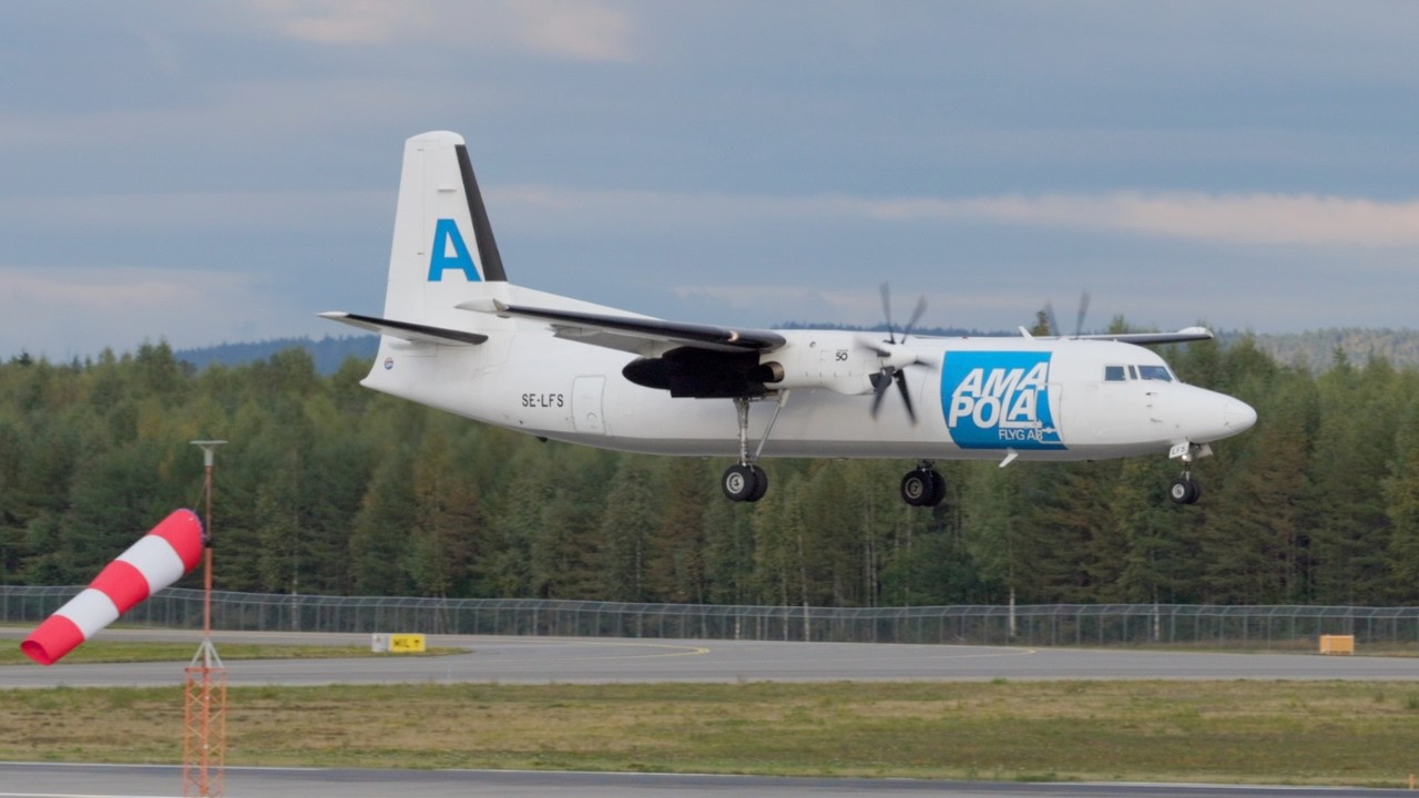 OSLO Gardermoen AIRPORT PLANESPOTTING | Jet Action on Runway 19R