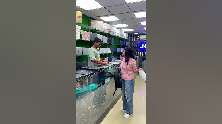 गिफ्ट के चक्कर में लड़की ने किया कुछ ऐसा  #comedy #laptop #laptops #comdey