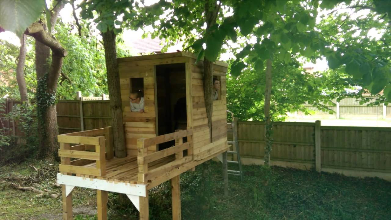 Simple How To Build A Treehouse With Pallets for Small Space