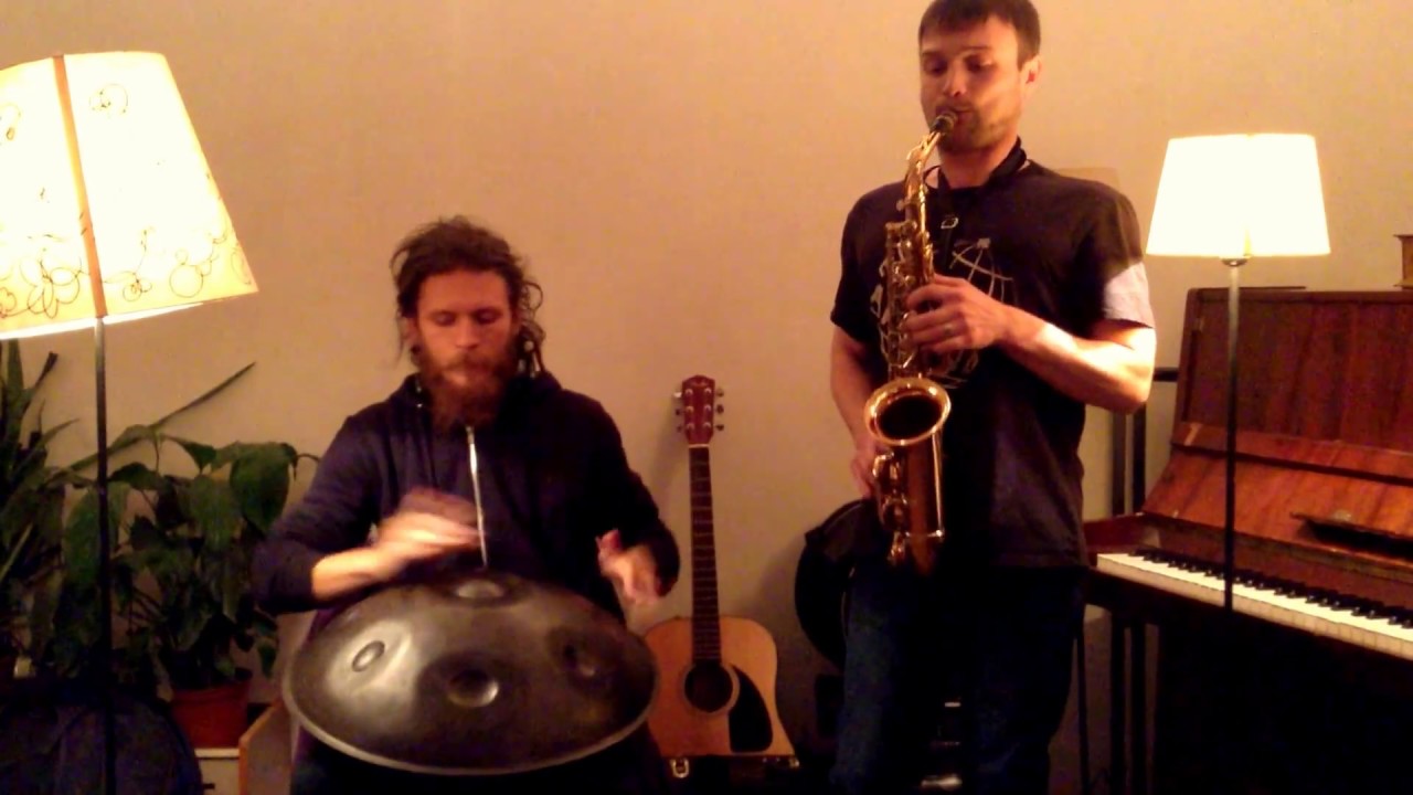 Three Pandas and the Moon - OMana Handpan & Saxophone, HD 2017