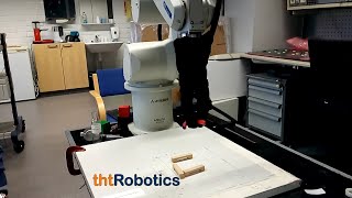 Adaptive Robotic Gripper. Manipulation with different shaped/sized objects