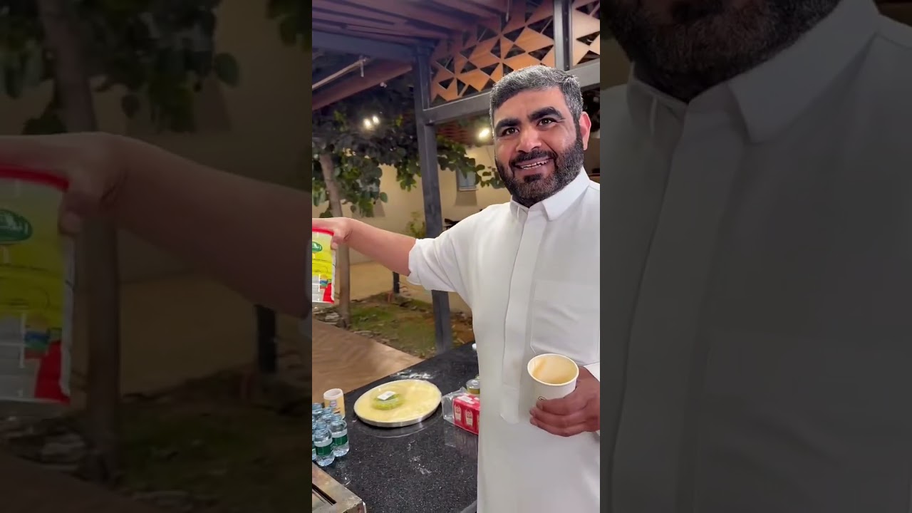 ملوخية وكبسة حمرا مع الدجاج والخضار