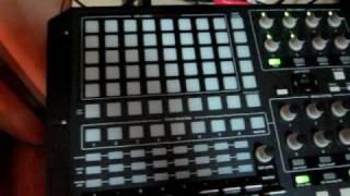 monome tweet reader running  via NativeKontrol &  Monomulator on the APC-40