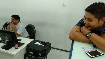 MEMINDAHKAN BOLA EMBER