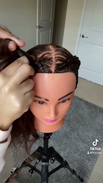  French Braid Tutorial - YouTube