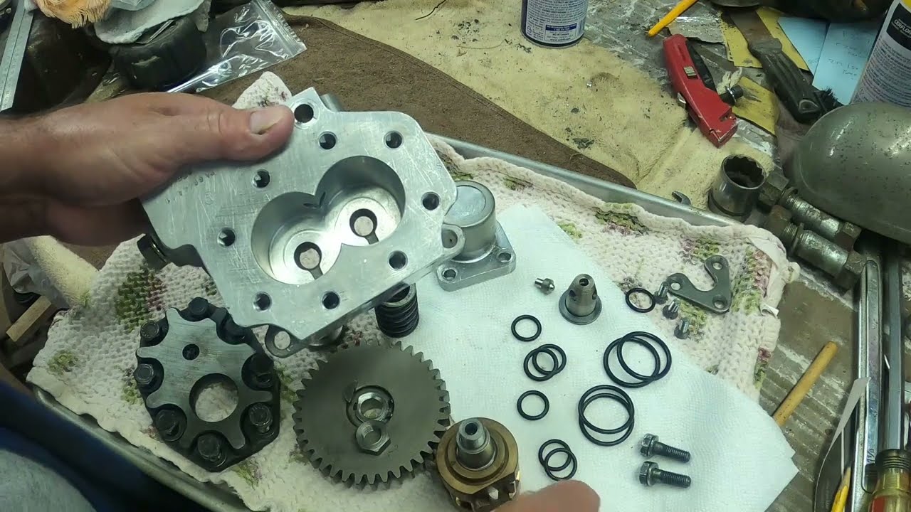 DAVID BROWN 880 (Dowty) hydraulic pump rebuild, again.