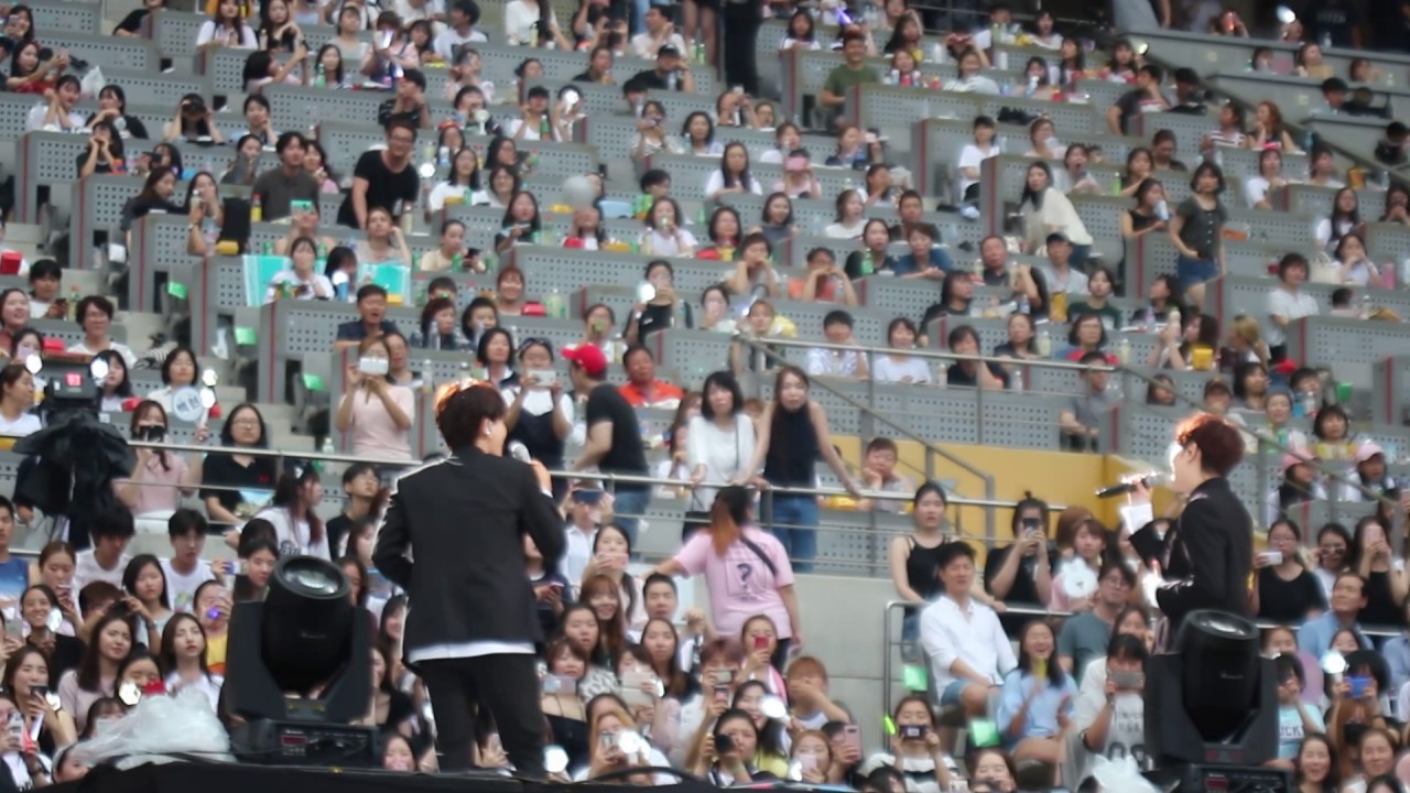 170708 SMT EXO BAEHYUN 엑소 백현 나비잠