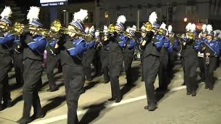 Oshkosh West High School - Oshkosh Holiday Parade 2016
