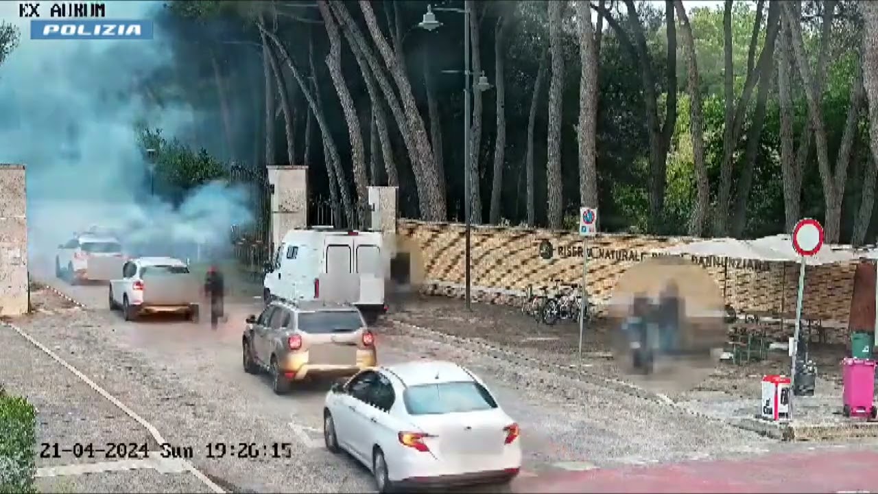 Pescara, scontri tra tifosi di casa e ultras dell'Ancona: scene di violenza in città - 01/03/2025