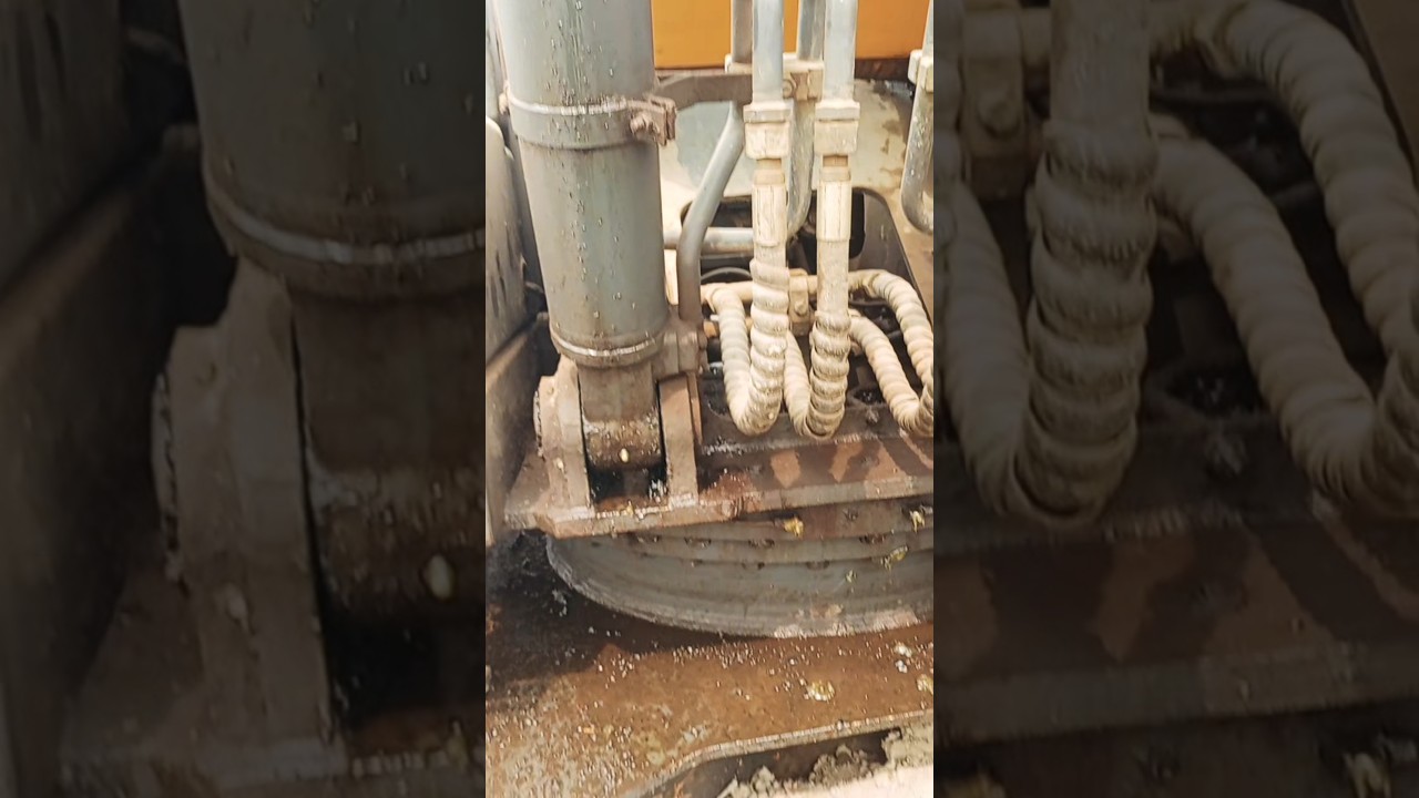 Cutting ✂️ oil seal. #tips #shorts #Hydrolic #automobile