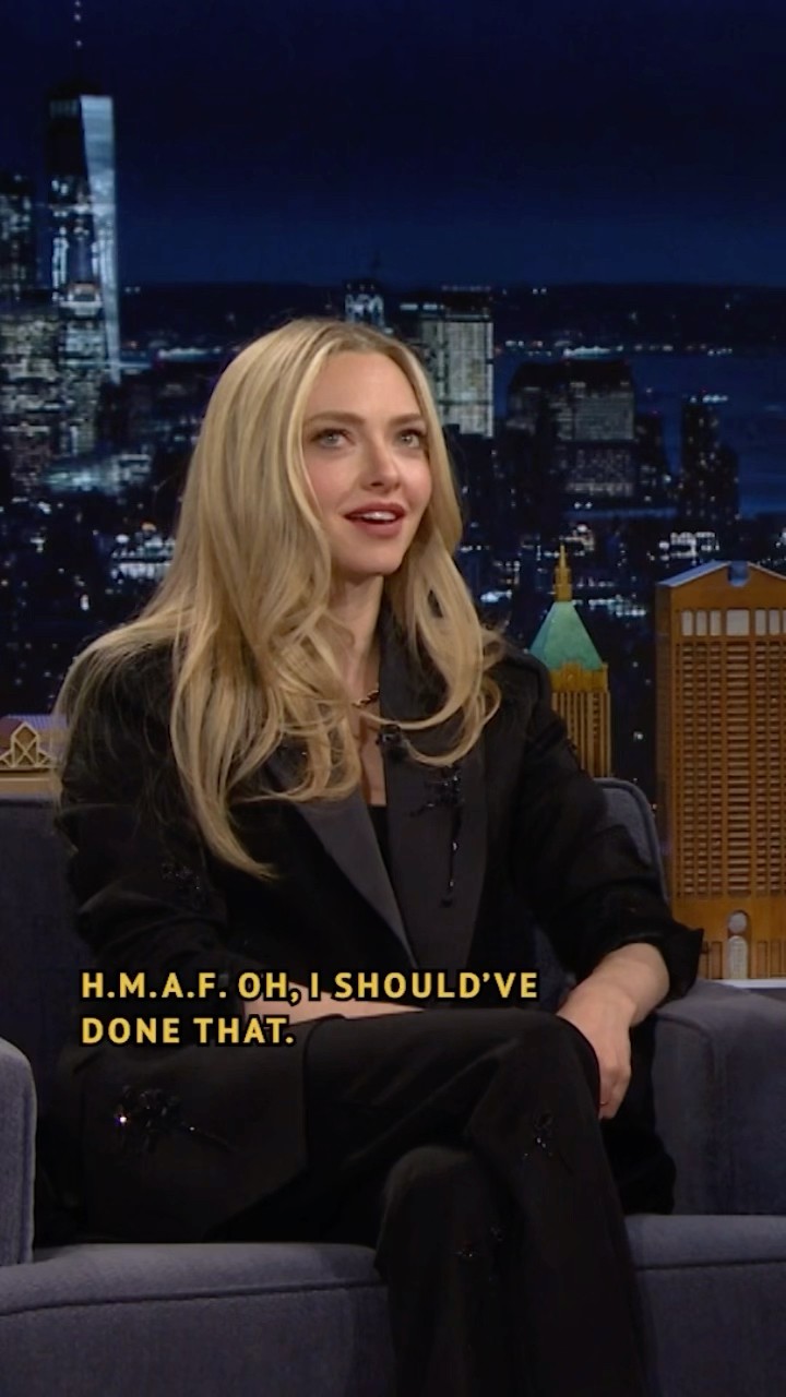 #AmandaSeyfried has peacocks and bearded dragons as pets! #FallonTonight #JimmyFallon