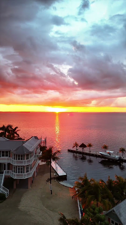 Florida Keys Paradise in 60 Seconds 🌅✨ #FloridaKeys #Paradise #TropicalVibes #DroneShot #shorts