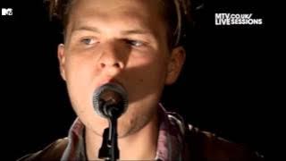 Grizzly Bear - Two Weeks Live on MTVuk (Amazing ! )