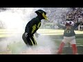 Meet Mandrake, the Oregon Ducks' Mascot That Didn't Fly