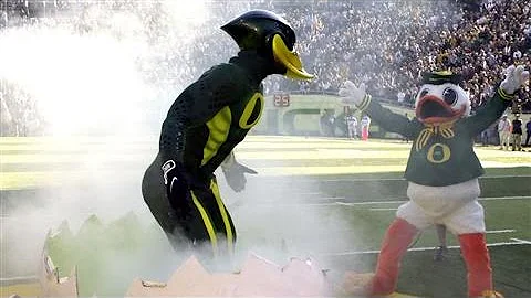 Meet Mandrake, the Oregon Ducks' Mascot That Didn'...