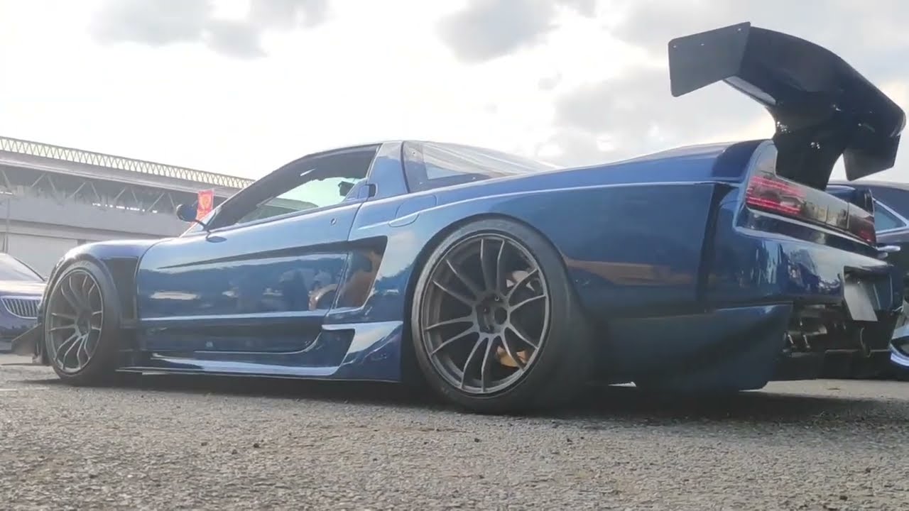 ホンダ NSX NA1 ソーサリーワイドボディマルガヒルズエアロ ブルー
