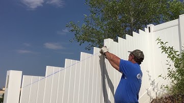 Quick & Easy Vinyl Fence Setup On Steep Hills: Start To Finish DIY Tutorial!