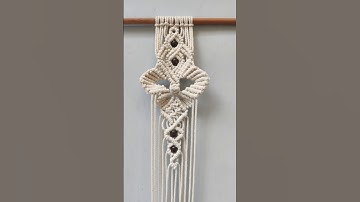 Macrame Wall Hanging #macrame #wallhanging #wallhangingcraft #diywallhanging #macramewallhanging