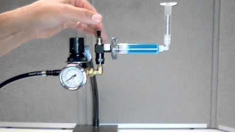 Syringe-To-Syringe Fluid Transfer System