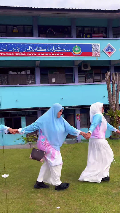 Download lagu Sweet Memoris hihihi 😍#friends