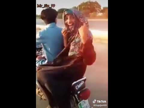 Funny Tiktok Videos Maro Mujhe Maro 