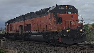 BLE 910 BLE 901 Southbound Shovers Fond Du Lac Wisconsin Kohlman Road Valley 05-17-2025