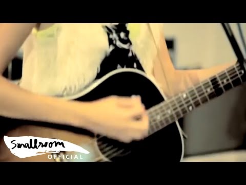 yarinda "เพ่ง"  smallroom