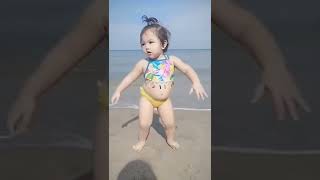 Cutebabyfunnyvideo2022 ,,,