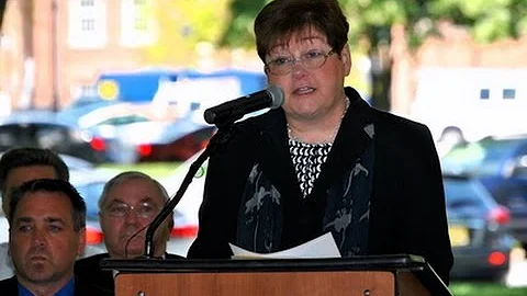 Senator Patricia Blevins receives Special Apprecia...