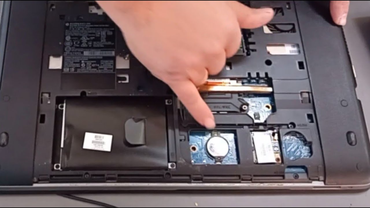 PPT - â€‹Reach Toshiba Laptop Repair Centre in Any Problem PowerPoint