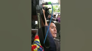 PM Anwar tolak soalan media, solat dulu #majoritiofficial #shortsmajoriti #anwaribrahim