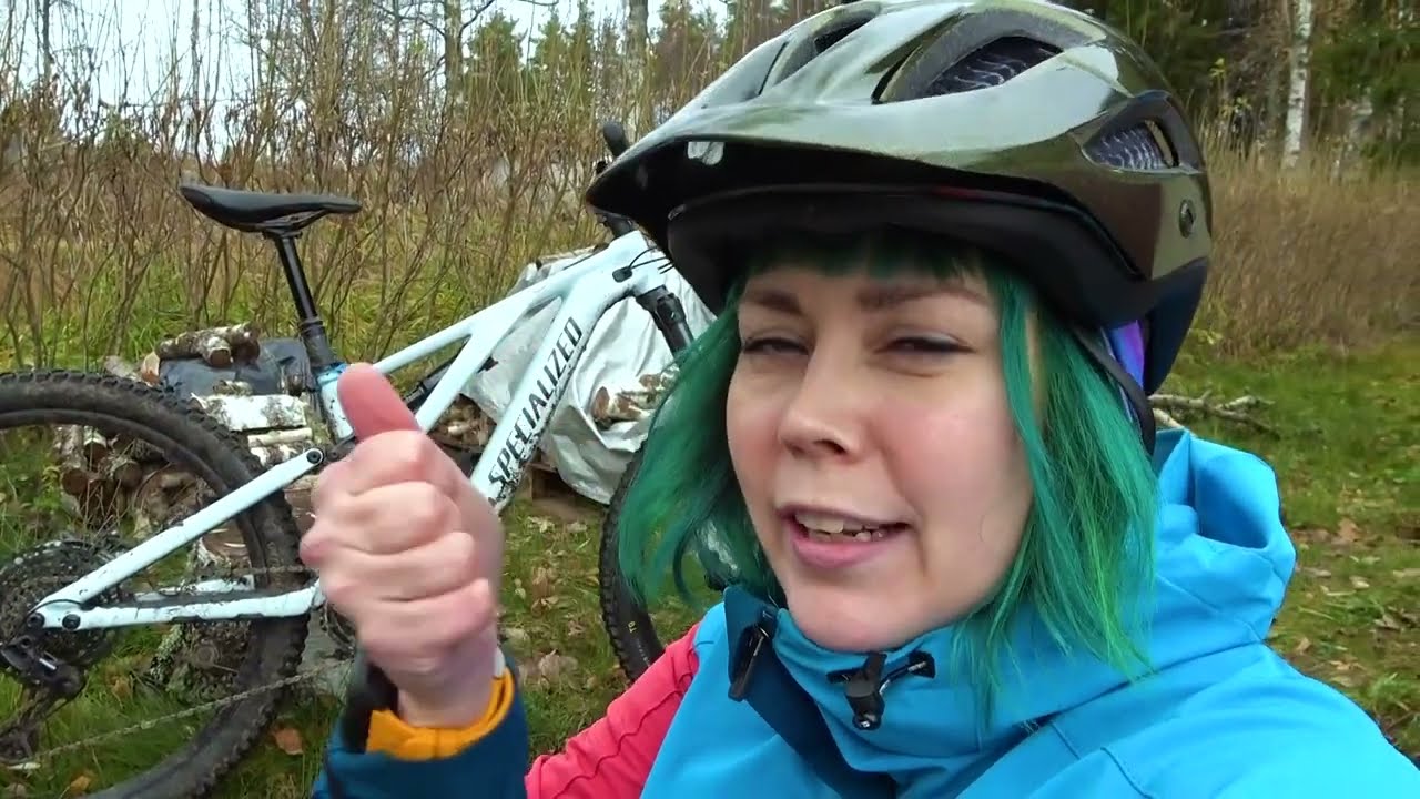 ⚡ Sohvaperuna vs EMTB ⚡ TESTISSÄ Specialized Turbo Levo Sähköpyörä