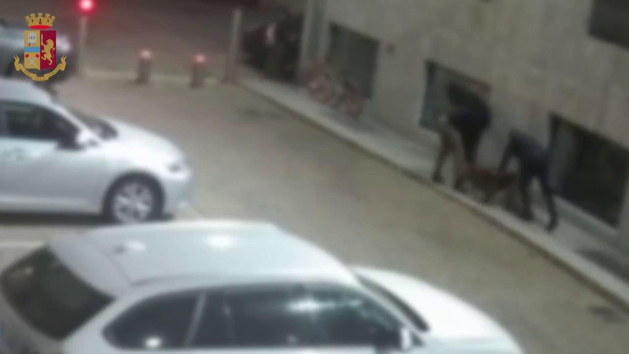 Furti nelle case del centro di Milano, tre arresti per un bottino totale da mezzo milione