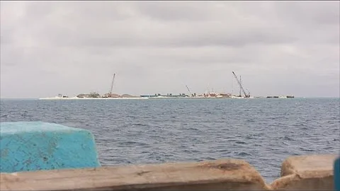 BBC记者走访中国在南沙珊瑚礁填海造岛 - 天天要闻