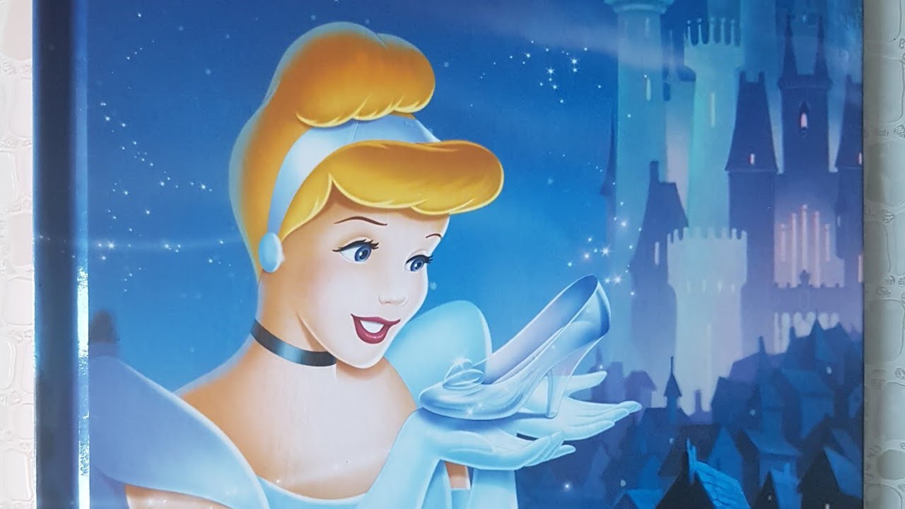 histoire racontée de Cendrillon (disney)