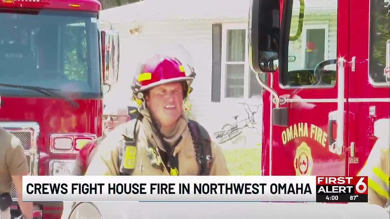 Crews fight house fire in northwest Omaha - YouTube