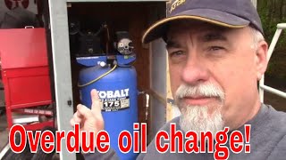 Do it yourself air Compressor oil change. Tips in the video!