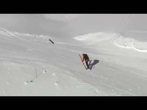 Video: Drew Tabke Tar Två Segrar På Freeride World Tour - Matador Network