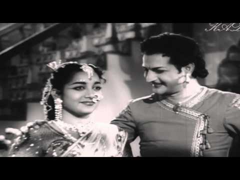 Nannu dochukonduvate || Karaoke music Track || NTR || Jamuna || Gulebakavali katha ||