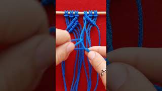 This Macrame Weaving Looks Like Fabric When It's Done