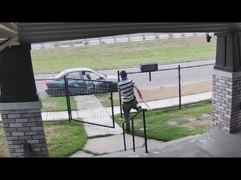 CAUGHT ON CAMERA: Man on crutch seen stealing packages from San Antonio ...