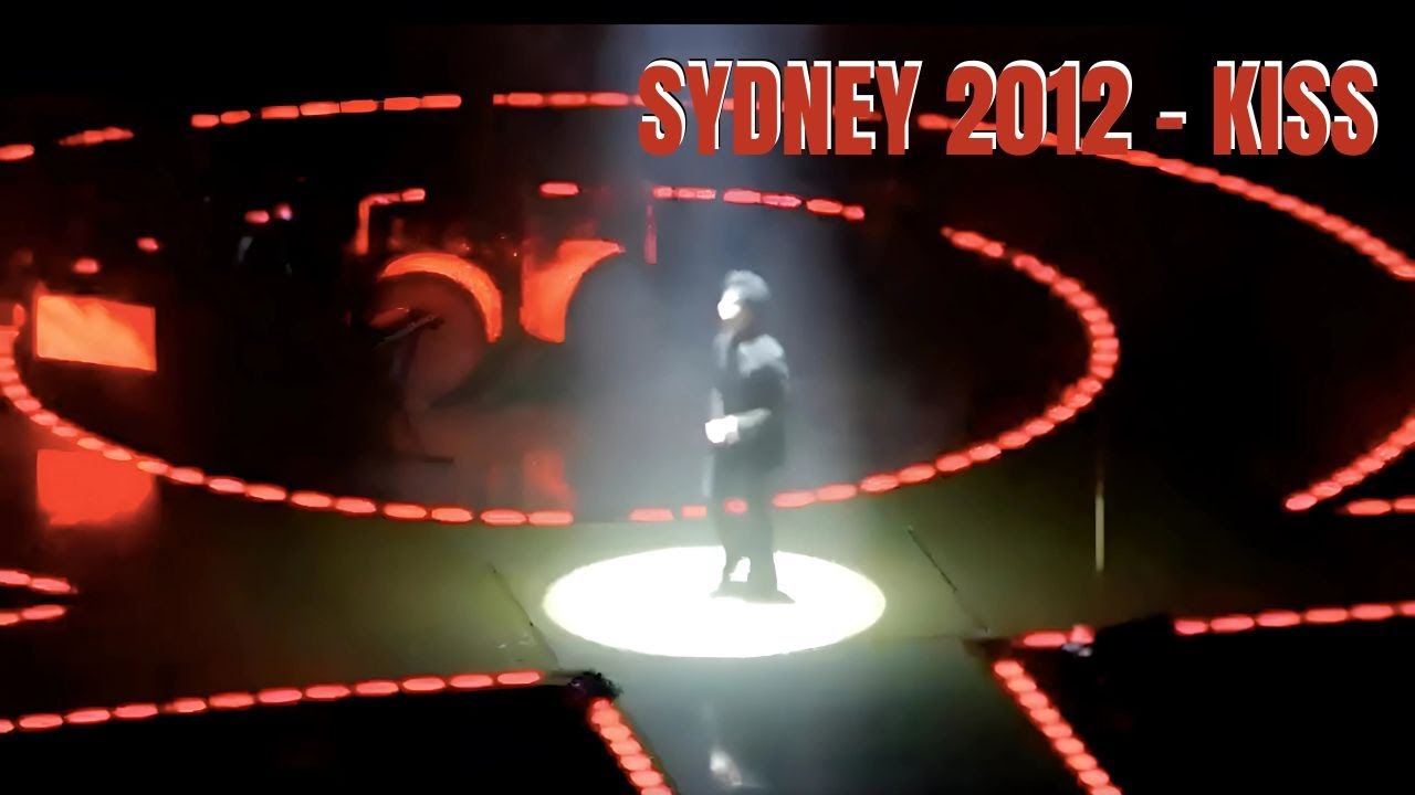 Prince Live in Sydney - May 11, 2012 : Unforgettable Performance of ...
